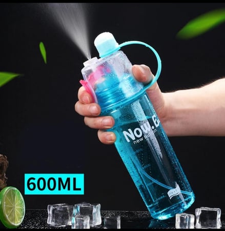 زجاجة مياه رياضية