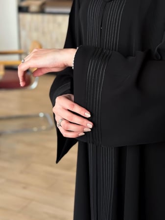 عبايه 111 +طرحه ونقاب مجانا