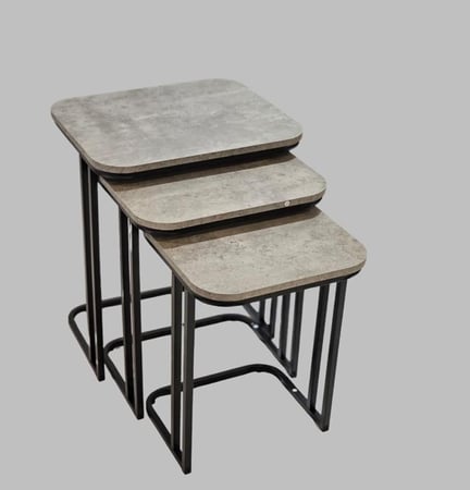 طقم طاولات شاي مودرن خشب 3قطع لون رمادي مقدم لكم من كاما