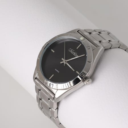 ساعة رجالي ستانلس ستيل فضي مينا أسود