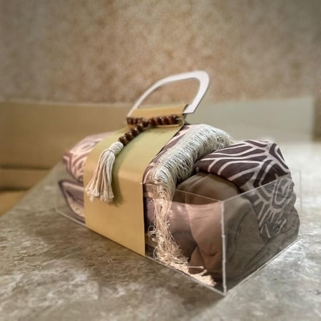 أضافة وتغليف بوكس هدية اكرليك لأطقم الصلاة