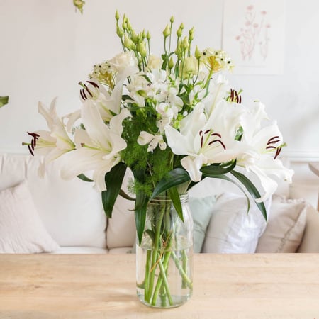 باقة ورد فازه