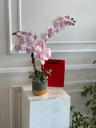 فازة ورد دائمة