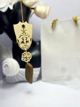 تعليقة سيارة نادي الأهلي