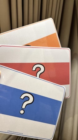 عجلة الألوان للاسئلة المختلفة