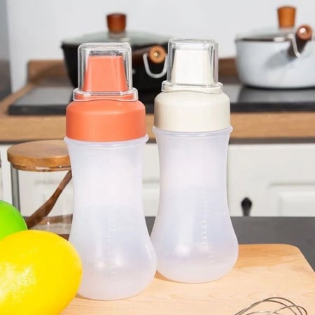 علب الكاتشب والمايونيز (قطعتين)