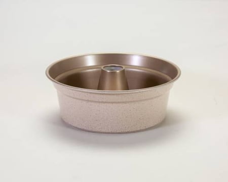 قالب كيك بعدة مقاسات