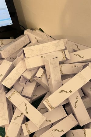 علبة توزيعات فارغة