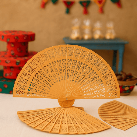 مراوح خشبية (12) حبة