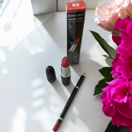 طقم شفايف روج+ قلم