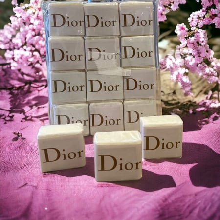 مكعبات مسك ديور