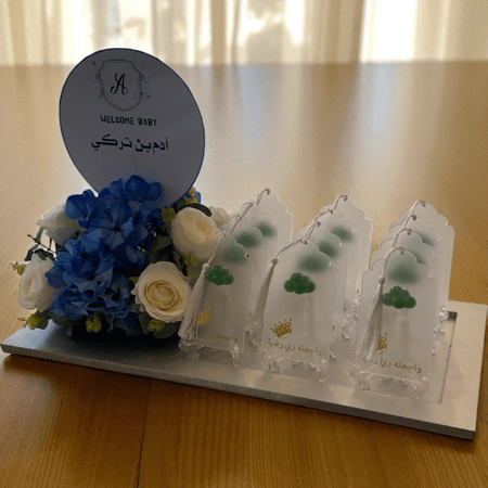 توزيعة  استقبال  مع استاند بالاسم