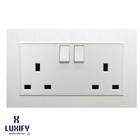 فيش 13 امبير مجوز لوكسفاي لؤلؤي