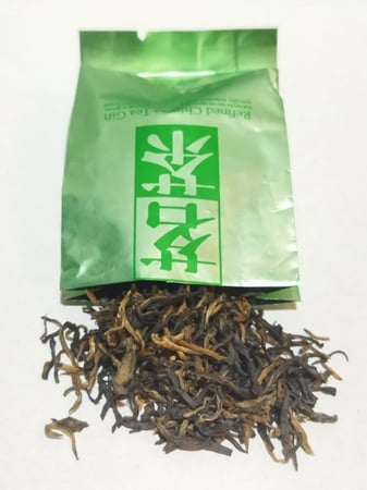 ...شاي احمر المزعفر. / 10 غرام