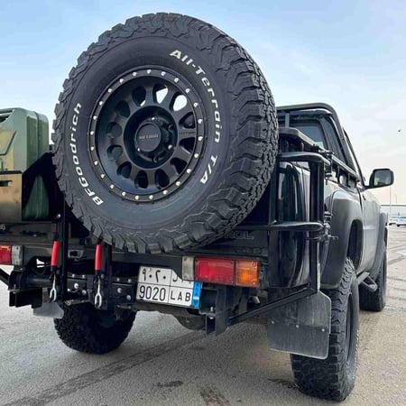 حامل الاسبير العلاق نيسان