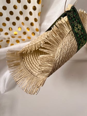 سله خوص فارغه