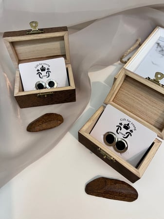 توزيعات صندوق خشبي