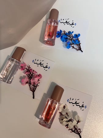 توزيعات مورد شفايف مع ثيم العيد