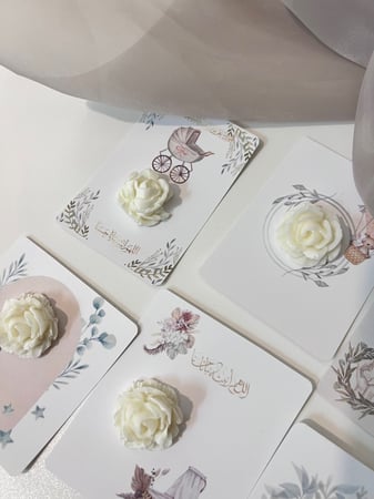 توزيعات مواليد مع شمع معطر