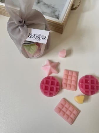 توزيعات شمع  فواحة ثيم العيد