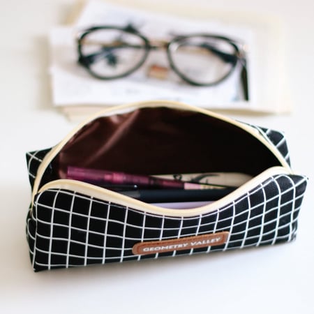 مقلمة مقلمات أدوات مدرسية أدوات مكتبية سنة دراسية العودة للمدارس