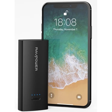 بطارية متنقلة من راف بور بسعة 5200