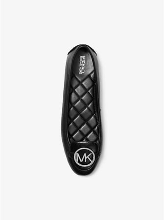Lillie Leather Moccasin مايكل كورس اسود