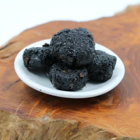 البخور الدوسري الأصلي لدى طويق للعود والبخور