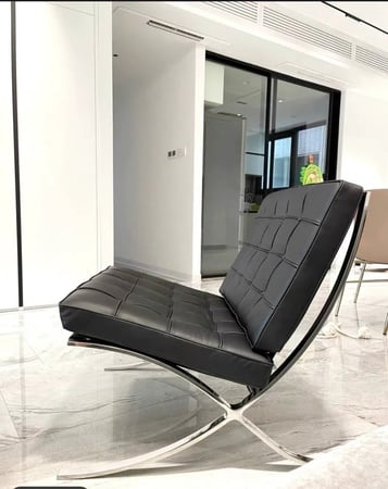 كنبة مودرن جلدية للأستراحة