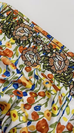 مخور اماراتي