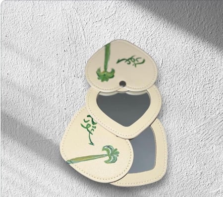 مرآة قلب أبيض ميني للتوزيعات ( اليوم الوطني )