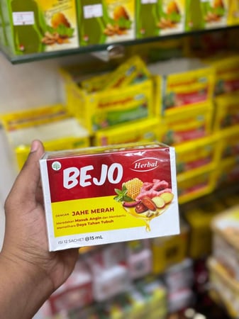 شراب الزنجبيل الاحمر مع العسل والاعشاب