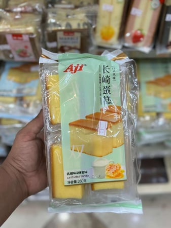 كيك ياباني بنكهة حمض اللاكتيك والعسل