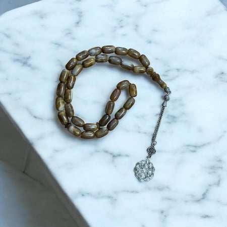 سبحة يد رجالية عصرية