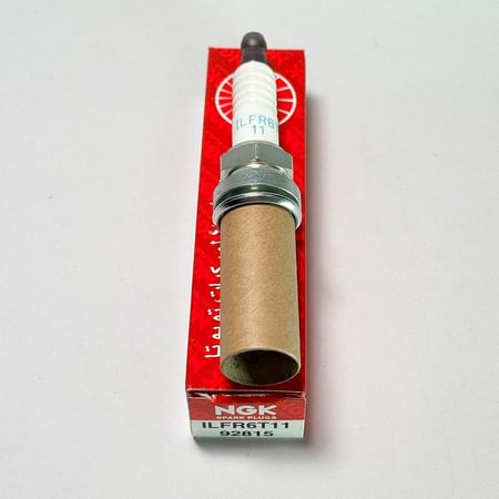 بواجي NGK  الأصلية ليزر ايريديوم للأفجي والبرادو LASER IRIDIUM