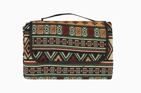 سجاد البر ملون Lutors