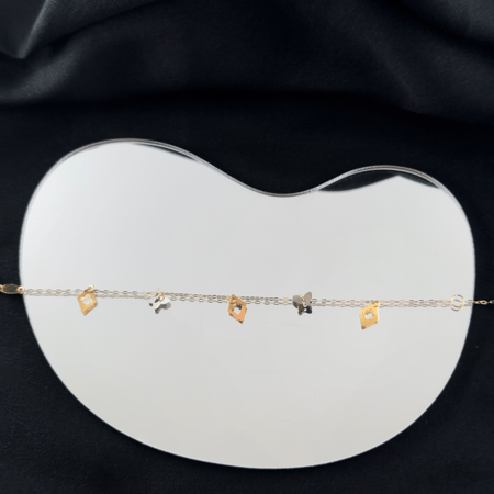 سوارة ذهب اصفر بتصميم انيق مزين بالحلقات الملونة عيار 18