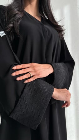 عباية رغد