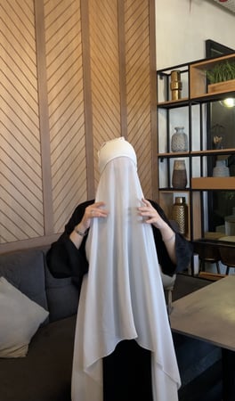 طرحة البندانه اوف وايت