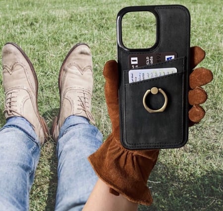 Black Ring Card Case