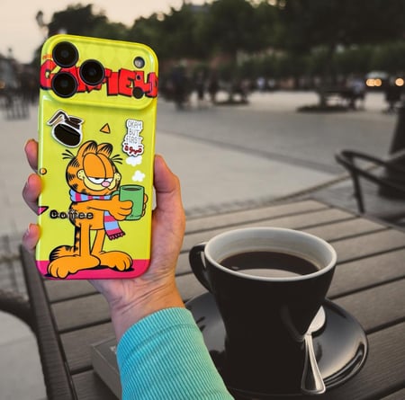 Garfield Coffee Case