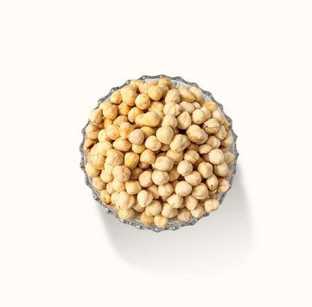 بندق مقشر خام