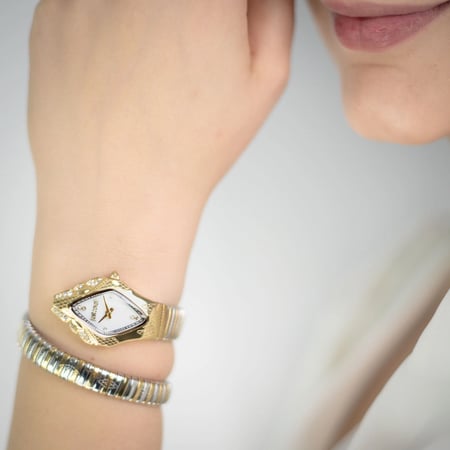 ساعة جست كفالي