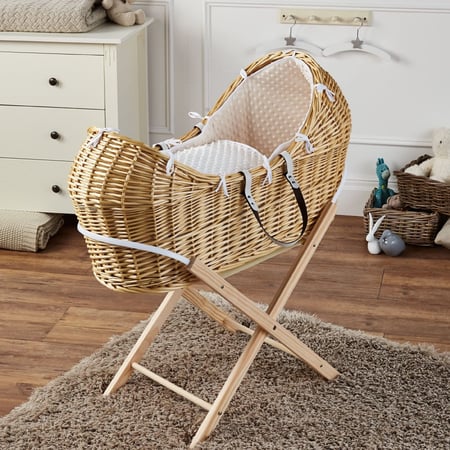 مهد مولود بحامل اكس