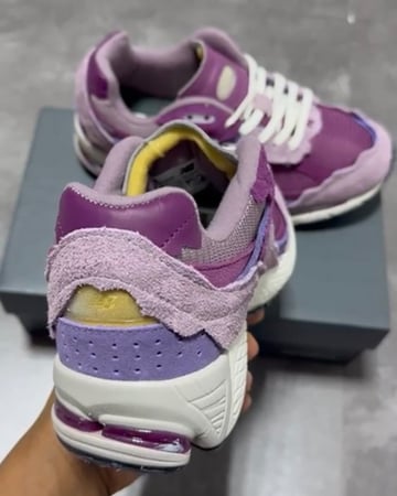 New Balance 2002R Protection Pack low-top sneakers