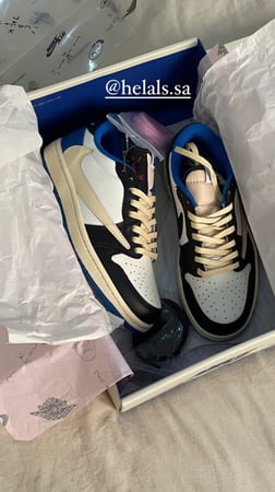 Travis Scott x Fragment Air Jordan 1 Low OG SP Sneakers