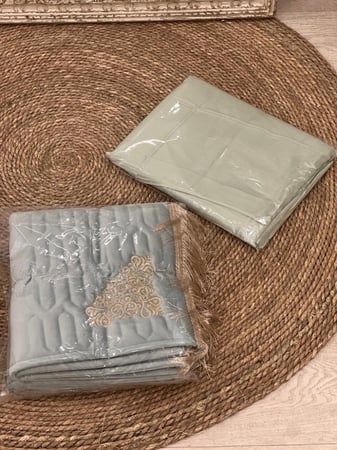 طقم سجاد مطرز 2قطع