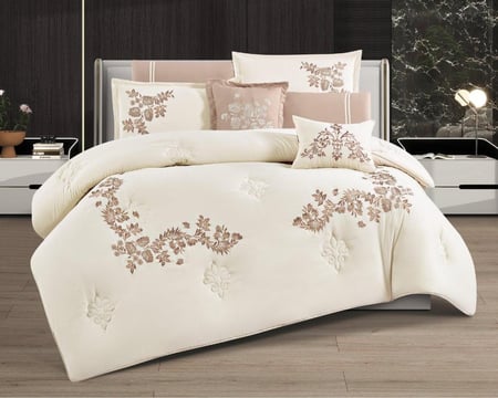 مفرش عنود مفرد ونص مطرز— فاخر (5 قطع