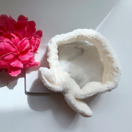 ربطة شعر لوقت العناية