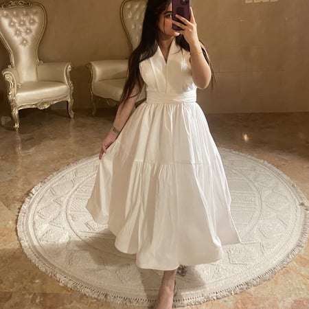 فستان ابيض اوربي فكتوري